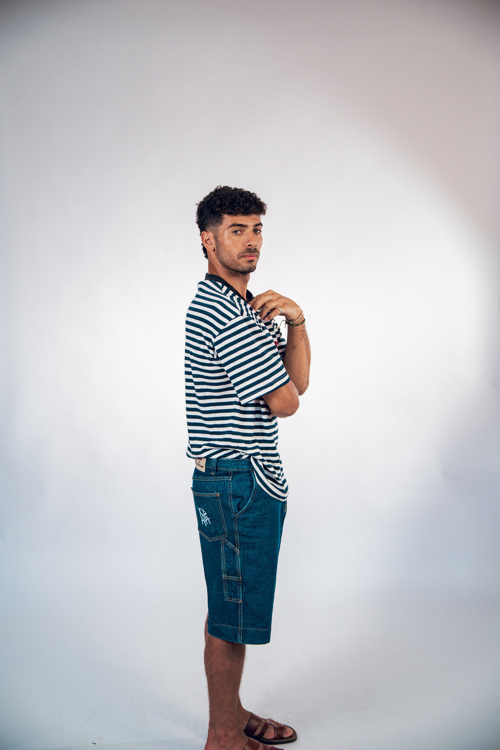 SHTUYOT YAFOT JEANS