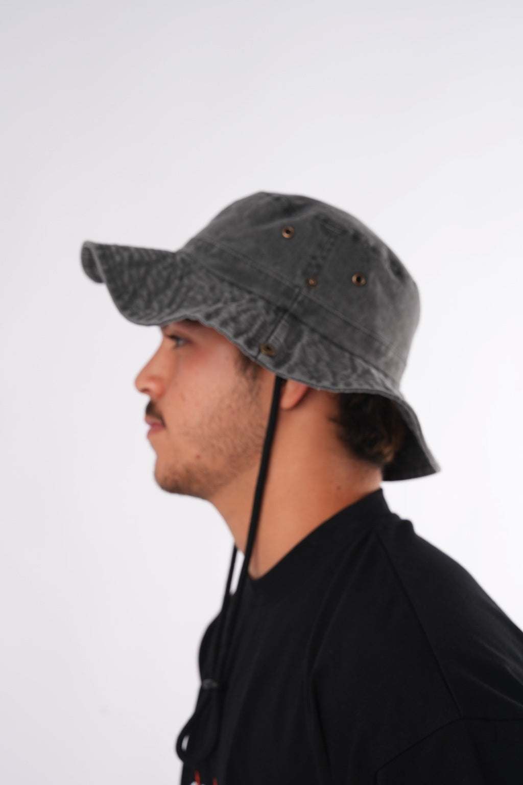 THE GREY KOVA TEMBEL