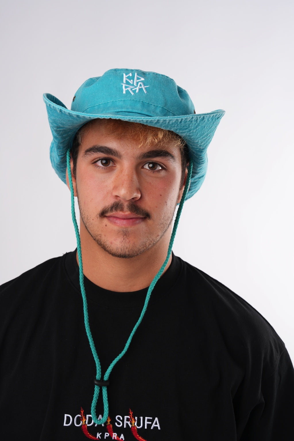 THE BLUE KOVA TEMBEL