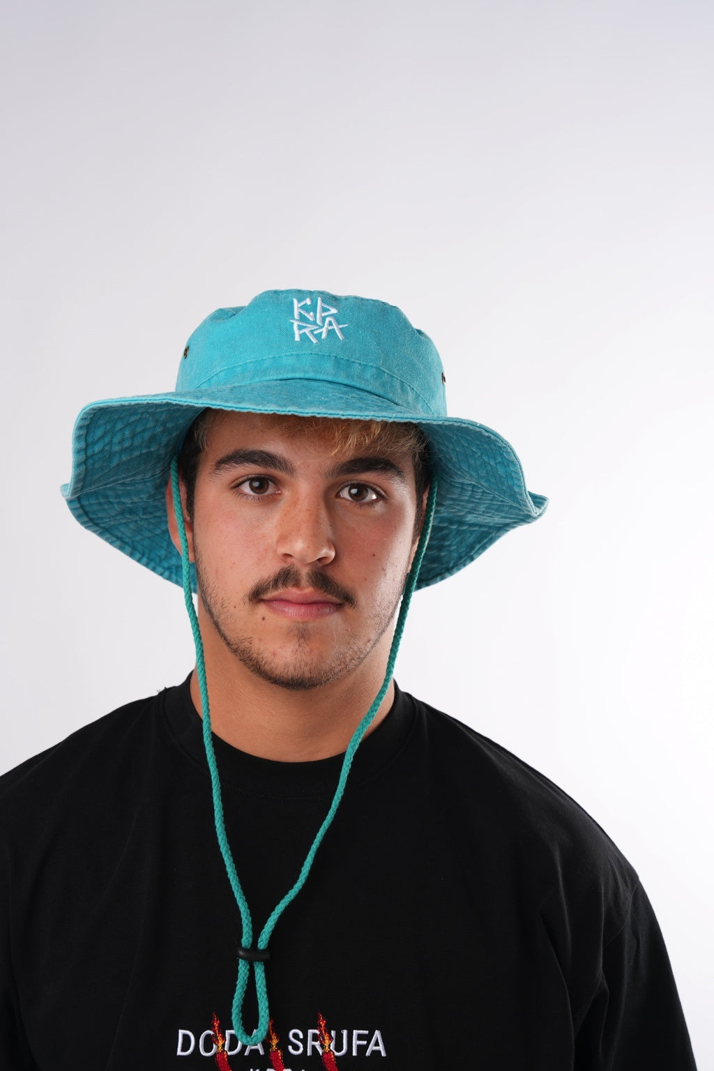 THE BLUE KOVA TEMBEL