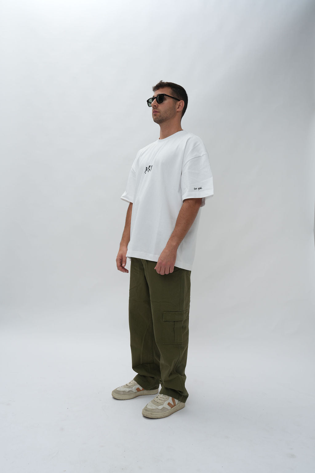 SHTUYOT YAFOT T-SHIRT