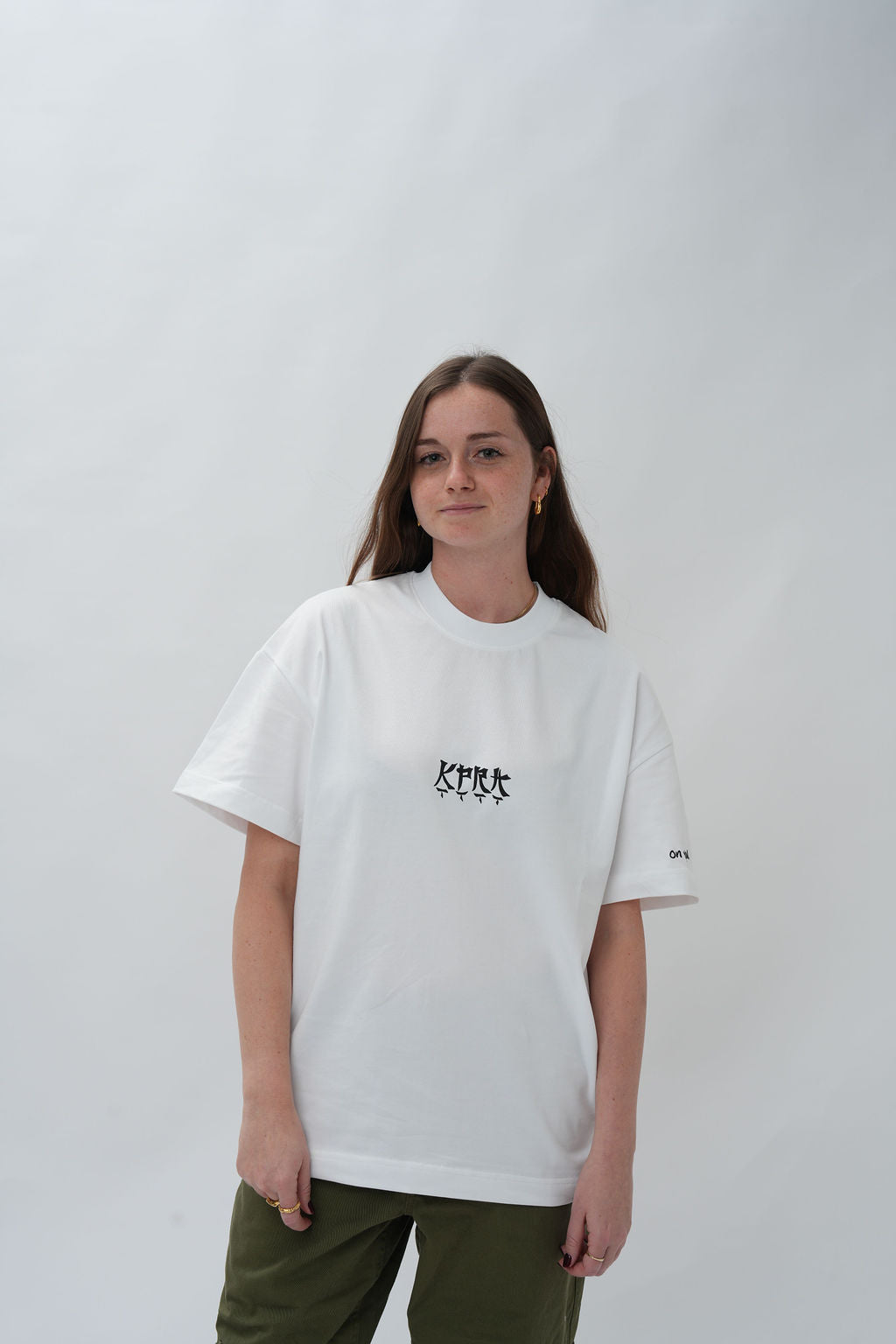 SHTUYOT YAFOT T-SHIRT